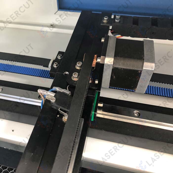 Лазерный станок ZERDER FLEX 1060