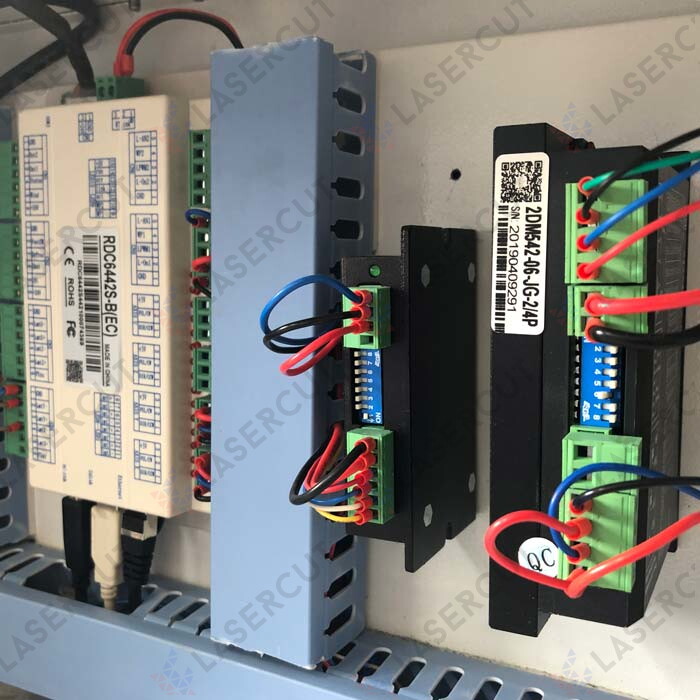 Лазерный станок ZERDER FLEX 1060